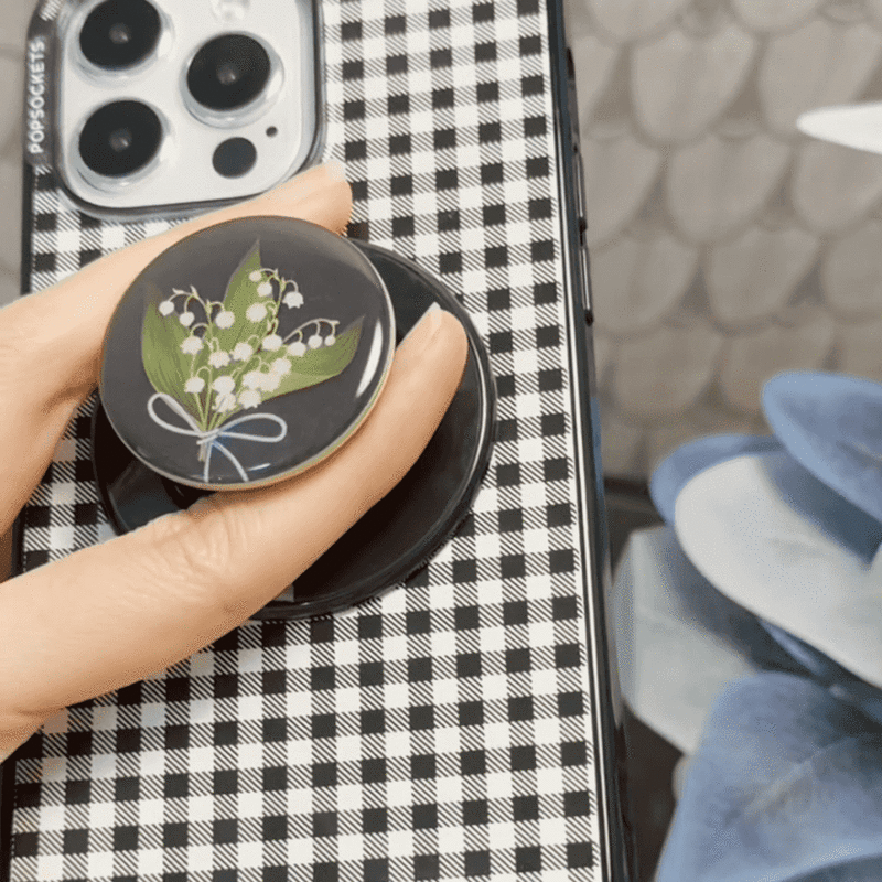 Lily of the Valley — MagSafe PopGrip image number 2